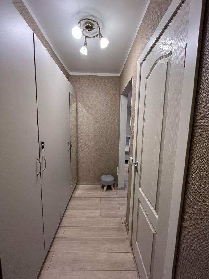 Beautiful Apartment Great Location Free Parking Riga Esterno foto